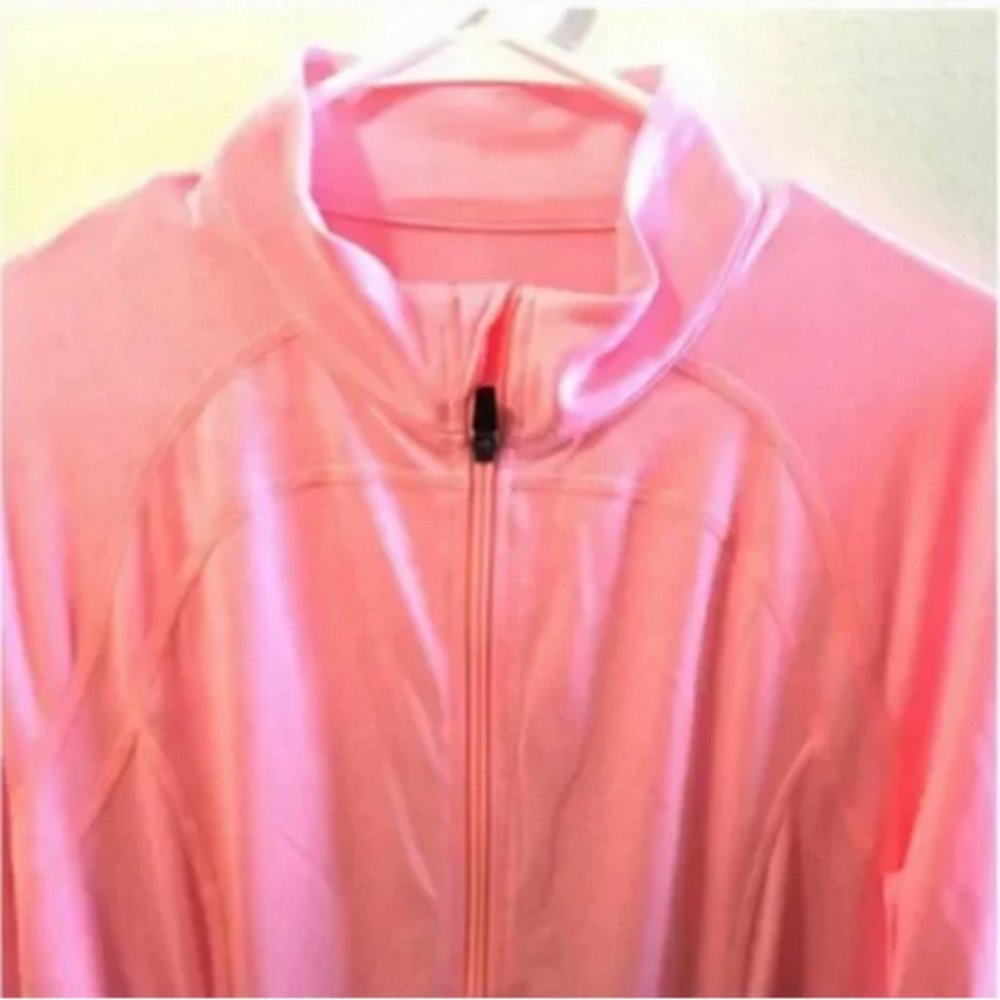 HOST PICK - Ideology Zip Jacket - Picture 7 of 7